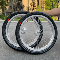 Ensemble de roues Supermoto argentées de 17 pouces avec jantes à rayons pour moto électrique Surron Light Bee X LBX