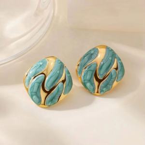 Nouvelles Boucles d'Oreilles Clous Carrées Irrégulières Rétro Tendance Personnalisées en Alliage Plaqué Or pour Femmes, Style Européen et Américain, Exquises et Uniques - Product Image 2