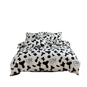 100% polyester linge de lit imprimé <span class=keywords><strong>vache</strong></span> conception housse de <span class=keywords><strong>couette</strong></span> ensemble haute qualité microfibre luxe 4 pièces drap de lit ensemble de literie - Product Image 1
