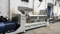 Jingwei PP PE Films Sacs Scraps Flakes Granulateur de recyclage du plastique à deux étages