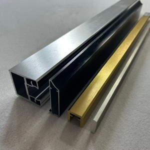 Un océan de profils en aluminium décoratifs de haute qualité, magnifiques et très appréciés - Product Image 6
