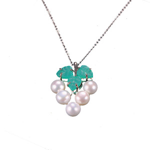 Collar con Colgante de Perlas de Agua Dulce Personalizado para Mujer con Cadena de Clavícula, Joyería de Platino y Oro, Selección en Vivo - Product Image 5