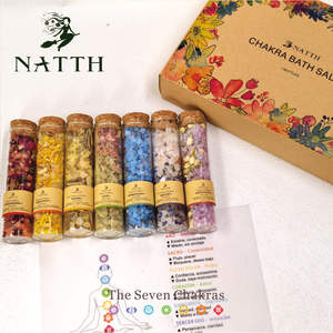 Sels de bain détoxifiant 7 chakras NATTH, formule riche en minéraux pour un nettoyage en profondeur, une purification corporelle et un regain de vitalité général - Product Image 1