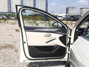 Intelligentes, effizientes neues Energiefahrzeug, 5-Sitzer, Heckantrieb, Elektro-Limousine für Stadtpendler, Familienreisen und Langstreckenfahrten - Product Image 6