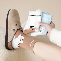 Nouvelles chaussettes mi-mollet pour femmes, motif ours de dessin animé mignon, absorbantes, décontractées, pour filles, vente en gros, style Instagram tendance