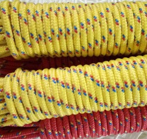 <span class=keywords><strong>Cuerda</strong></span> redonda hilada con núcleo <span class=keywords><strong>de</strong></span> Color sólido <span class=keywords><strong>de</strong></span> 5mm <span class=keywords><strong>Cuerda</strong></span> trenzada <span class=keywords><strong>de</strong></span> poliéster <span class=keywords><strong>de</strong></span> 16 trenzas Punto <span class=keywords><strong>de</strong></span> salto intercolor <span class=keywords><strong>Cuerda</strong></span> trenzada <span class=keywords><strong>Cuerda</strong></span> <span class=keywords><strong>de</strong></span> cintura <span class=keywords><strong>de</strong></span> mano - Product Image 5