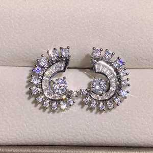 Orecchini dalla Forma Irregolare per Donne, Design Semplice per Uso Quotidiano, Accessori per Abiti e Regali - Product Image 3