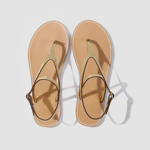 <span class=keywords><strong>Sandali</strong></span> Designer con Punta Rotonda e Lucchetto, Bicolore Oro, con Cinturino alla Caviglia, in Pelle Nuda, con Cinturino Incrociato, Stile Retrò Minimalista - Product Image 6