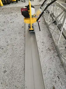 VS-25 bitirme kat tesviye makinesi yol ekipmanları beton zemin titreşimli tesviye makinesi benzinli beton güç şap