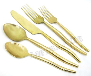 Juego de Cubiertos de Acero Inoxidable Chapado en Oro Mate de Lujo Moderno, Cubiertos Elegantes de Primera Calidad para Bodas, Ocasiones Especiales y Regalos - Product Image 4