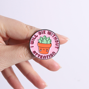 Épingles en émail 'Procédez à votre propre risque' avec motifs <span class=keywords><strong>de</strong></span> plantes succulentes, cactus et plantes en pot, et jeux <span class=keywords><strong>de</strong></span> mots amusants, utilisables comme broches, badges <span class=keywords><strong>de</strong></span> revers <span class=keywords><strong>de</strong></span> chemise, bijoux ou cadeaux pour amis - Product Image 4