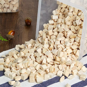 Assortiment de friandises lyophilisées pour chats avec poitrine de poulet, jaune d'œuf, herbe à chat et poisson séché pour chatons et chats adultes - Product Image 4