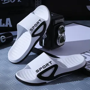 New Summer PVC Men's Sports casual Trend Outdoor Beach Shoes Breathable couple Non-slip Thick Man Slippers Household Flip flop