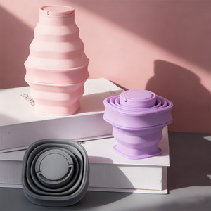 Bouteille d'eau pliable en silicone de qualité alimentaire, rétractable, anti-fuite, grande capacité, pour les voyages et l'utilisation en extérieur - Product Image 3