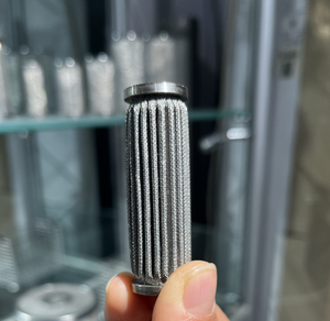 Elemento de filtro de metal hidráulico de acero inoxidable de alto flujo Cilindro de filtro de líquido soldado doblado para mallas de filtro de uso de motor - Product Image 5