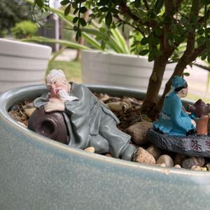 Figura de resina de pesca de 6.5 cm, mini adorno de jardín para decoración de acuarios y paisajismo. - Product Image 5