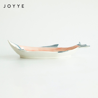 Jingjoyye assiette à poisson en grès, forme de poisson, créative, peinture à la main gaufrée, plateau de service