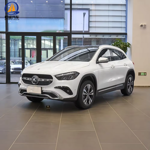 Mercedes-<span class=keywords><strong>Benz</strong></span> GLA 2025, SUV a Gasolina, Motor Turbo, Caja de Cambios Automática de Lujo, Asientos Traseros de Cuero, Euro VI, Volante a la Izquierda, Panorámico - Product Image 1