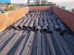 Barres d'armature en acier déformé pour béton de construction HRB400, barres d'armature en acier HRB500 de qualité supérieure pour des projets de construction fiables - Product Image 2