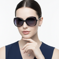 Twooo T1322 2025 nouveautés surdimensionnées dames trèfle à quatre feuilles décoration rétro lunettes de soleil polarisées