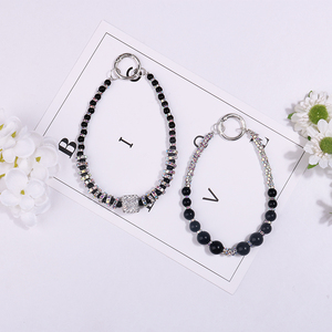 สายคล้องโทรศัพท์มือถือแบบลูกปัดมุก<span class=keywords><strong>การ์ตูน</strong></span>น่ารัก สายคล้องข้อมือ พวงกุญแจ ดีไซน์สร้างสรรค์ สายคล้องพลาสติกสำหรับโทรศัพท์มือถือทุกรุ<span class=keywords><strong>่น</strong></span>-แบบกำหนดเอง - Product Image 1