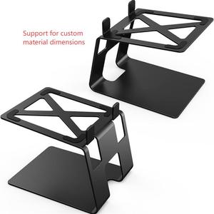 Haut-parleur intelligent écologique de bureau personnalisé de haute qualité Support de protection de l'environnement audio vertical en métal - Product Image 4