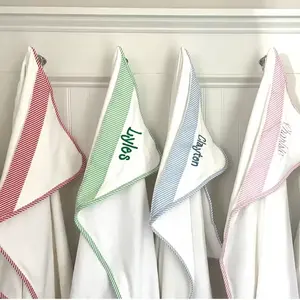 Toalha de praia com capuz para bebês, toalha branca com monograma para praia infantil Seersucker