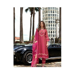 Vente en gros de soie pure viscose mijotée pakistanaise Salwar Kameez dernier costume de mariage de style indien pour les femmes pour les fêtes - Product Image 1