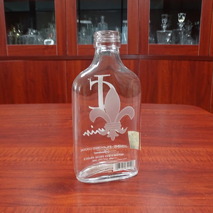 Chai Rượu Whisky Bỏ Túi <span class=keywords><strong>200</strong></span> <span class=keywords><strong>Ml</strong></span> Bán Chạy Với Nắp Vặn - Product Image 4