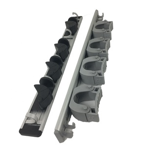 Porta scopa per montaggio a parete in <span class=keywords><strong>plastica</strong></span> Organizer per montaggio a parete porta scopa portaoggetti da giardino organizzatore per utensili da cucina appendiabiti da parete - Product Image 6