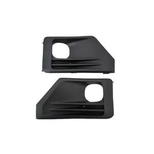 Cubierta de Luz Antiniebla Delantera para Toyota RAV4 2019-2020, Bisel de Luz de Parachoques de Plástico, Edición Adventure - Product Image 2