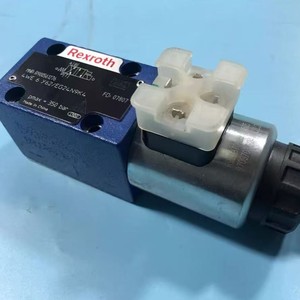 R900561276 4WE6Y6X/EG24N9K4 ตัวควบคุมทิศทางแบบสปูล 24VDC 350BAR - Product Image 5