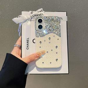 Motif tissé en diamant empilé adapté à l'étui de téléphone Apple 17 Pro Max iPhone 15 luxe léger 14 antichoc 13/16/12 - Product Image 5