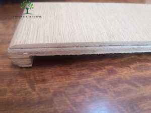 Nouveau design de plancher en bois d'ingénierie nez d'escalier plié panneau de moulage d'angle plancher en bois accessoires d'escalier de pliage - Product Image 4