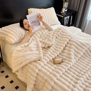 All Season Solid Color Thickened Wide Striped Multifunctional Blanket Can Be Used As Bed Sheet Cover Blanket Nap Blanket - Product Image 3