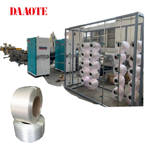 Bandes d'emballage flexibles composites en plastique de fil de polyester faisant la <span class=keywords><strong>machine</strong></span> <span class=keywords><strong>Machine</strong></span> de production de sangle de cordon composite en fibre de plastique PP - Product Image 4