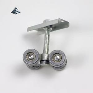 Songyin Kunshen <span class=keywords><strong>Rail</strong></span> de roue en acier de conception moderne Rouleau de piste <span class=keywords><strong>coulissante</strong></span> <span class=keywords><strong>Rail</strong></span> de <span class=keywords><strong>porte</strong></span> de grange Roue de <span class=keywords><strong>chariot</strong></span> Rouleau de <span class=keywords><strong>porte</strong></span> suspendu coulissant - Product Image 4