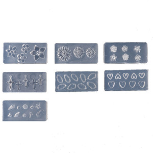 Nouveau Produit, Moule en Silicone 3D pour Décorations d'Ongles en Résine, Moule à Breloques Nail Art en Silicone Design Floral - Product Image 5