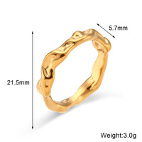 Bague minimaliste en acier inoxydable vintage géométrique martelée pour filles, étanche, cadeau de mariage, forme ondulée irrégulière, bague tendance