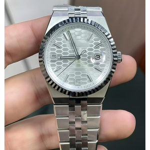 Reloj de Lujo para Hombre, Esfera Personalizada de Alta Calidad, Correa Integrada de Acero Inoxidable, Estilo Casual de Negocios, Diseño de Diseñador, ODM de Shanghái, China - Product Image 3