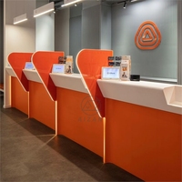 Comptoir de réception commercial et moderne sur mesure, meuble d'accueil, table d'information bancaire pour banque