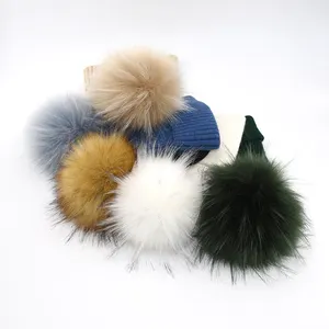 Faux Fur Pom Poms Wholesale High Quality 12-13cm Faux Raccoon Fur Pom Poms For Hats Faux Fur Pompom Balls Accessories