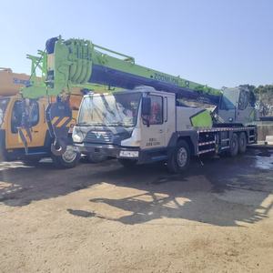 Grue sur camion d'occasion Zoomlion ZTC250V avec capacité de levage de 25 tonnes, composants principaux incluant moteur, boîte de vitesses et moteur. - Product Image 4