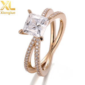 Anillo de Diamantes con Corte Princesa de Oro Amarillo de 14k y 18k, Joyería de Oro Sólido, Anillo de Diamantes Moissanite de Diseñador, Anillo de Compromiso y Boda para Mujer - Product Image 1