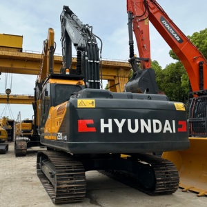 Excavatrice Hyundai 220LC-9S d'occasion, moteur Cummins, 22 tonnes, excavatrice sur chenilles d'occasion 220lc-9 220, excellentes performances, prix avantageux, vente - Product Image 1