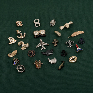 Customized Handmade Pure Copper Creative Mini Bee Antique Office Desktop Decoration Collection Handicrafts Gift Metal Crafts