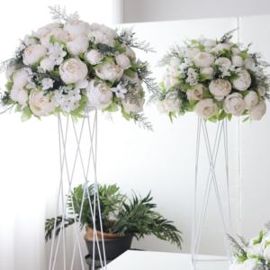 Centre de table de mariage de luxe personnalisé, grande boule de fleurs en soie, arrangement de roses et de pivoines, décorations de table - Product Image 1