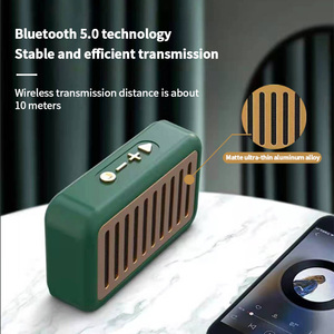 Bt5.0 Mini Retro Không Dây USB Nhựa Loa Âm Thanh Cao Hệ Thống Với OEM/ODM Nhà Máy Cho Điện Thoại Di Động Số Lượng Nhỏ Cỏ Màu Xanh Lá Cây - Product Image 4