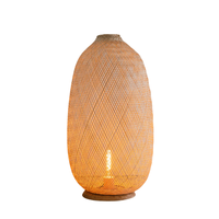 Lampe de décoration intérieure MTH VIETNAM, best-seller, style côtier rustique rétro, design simple, abat-jour moderne fait main en rotin, bambou et jonc de mer