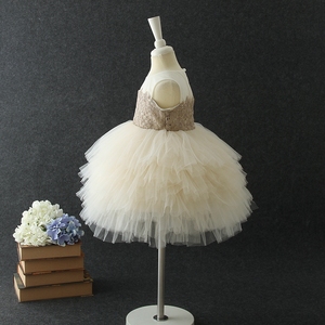 Vestido Dorado para Niñas de 1 Año, Vestido de Princesa con Tutú para Bebés, Ideal para Fiestas de Cumpleaños y Días Festivos - Product Image 3